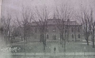 Clinton County Court House in Carlyle